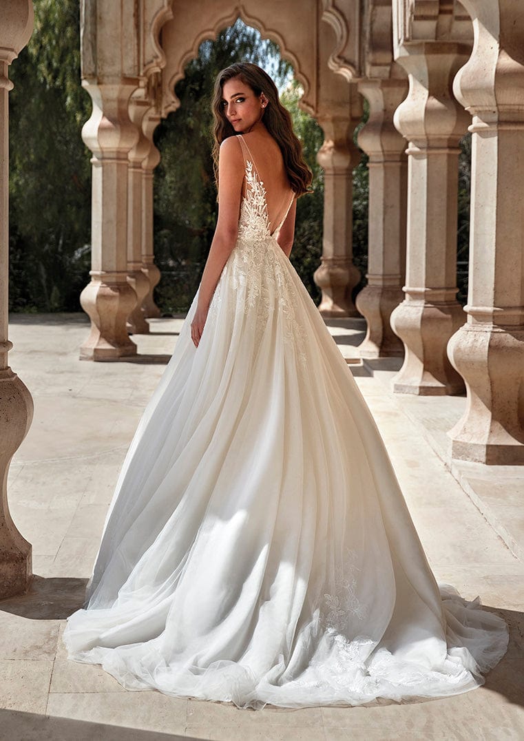 Pronovias Wedding Dress Pronovias: Vesuvius