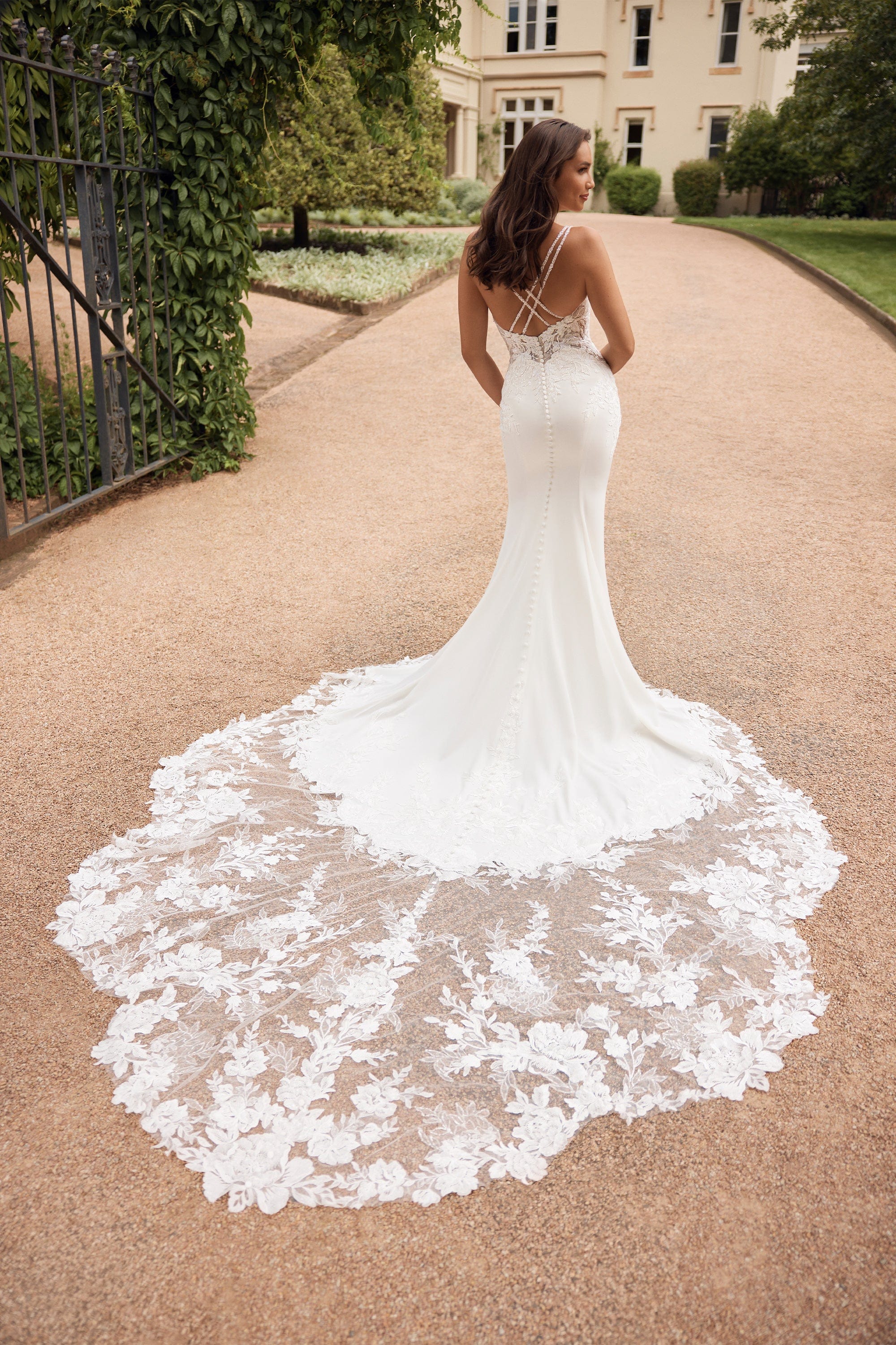 Sophia Tolli Wedding Dress Sophia Tolli: ST620 - Rio