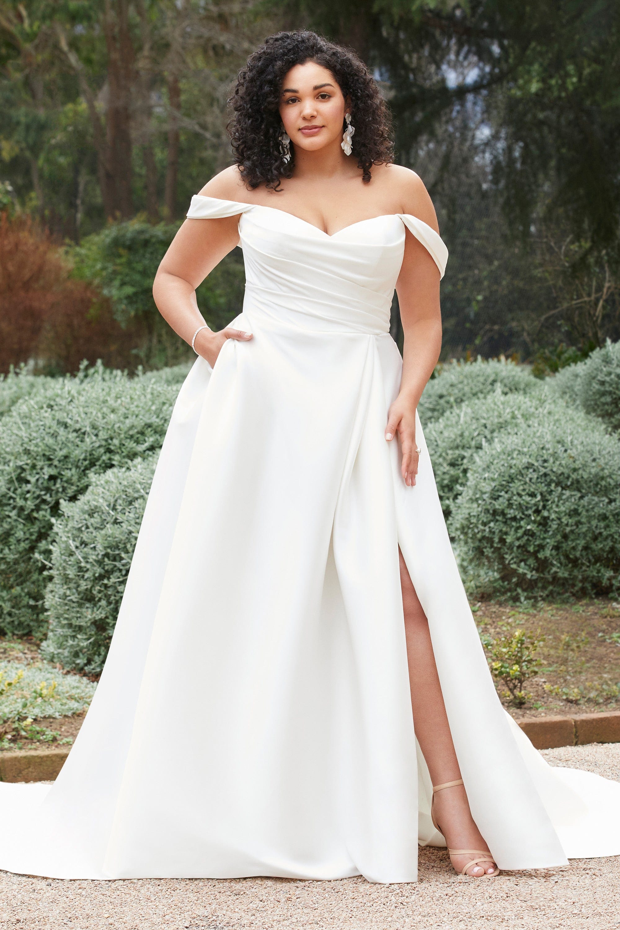 Sophia Tolli Wedding Dress Sophia Tolli: Y3108LB - Ansel