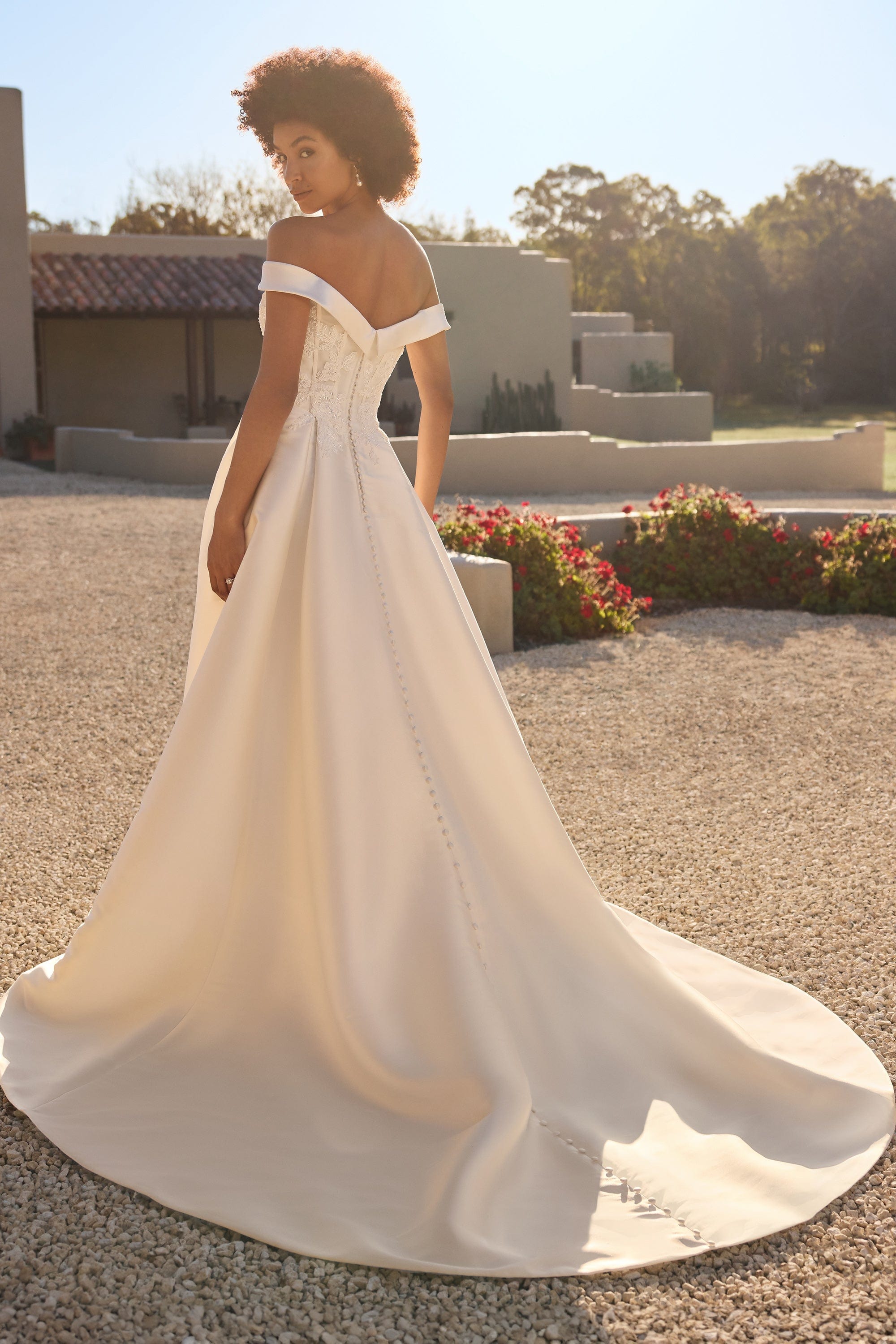 Sophia Tolli Wedding Dress Sophia Tolli: Y3143 - Erika