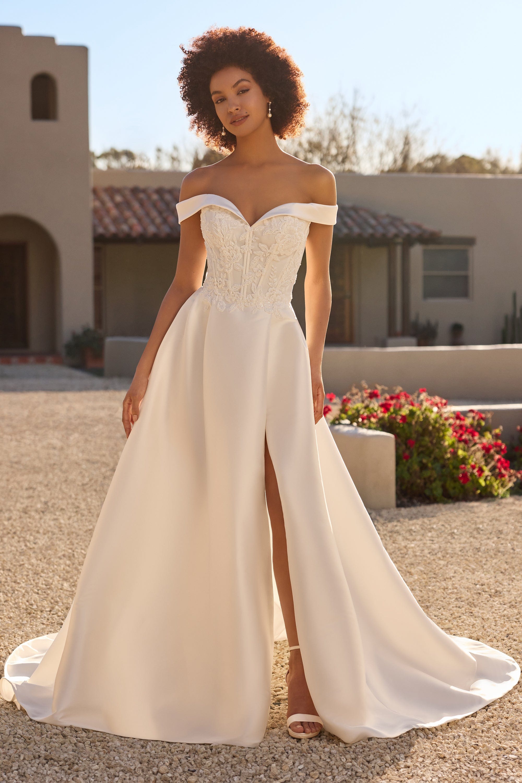 Sophia Tolli Wedding Dress Sophia Tolli: Y3143 - Erika