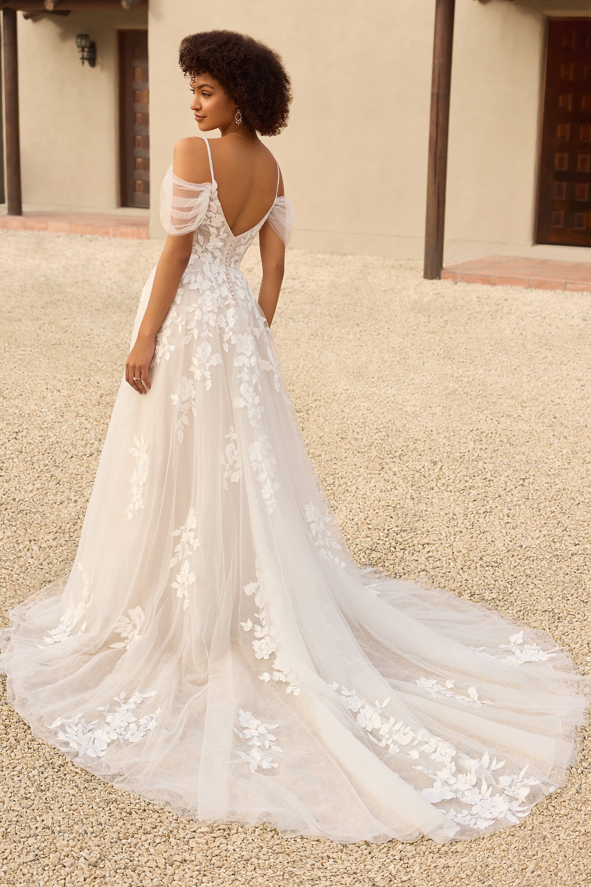 Sophia Tolli Wedding Dress Sophia Tolli: Y3146 - Isla