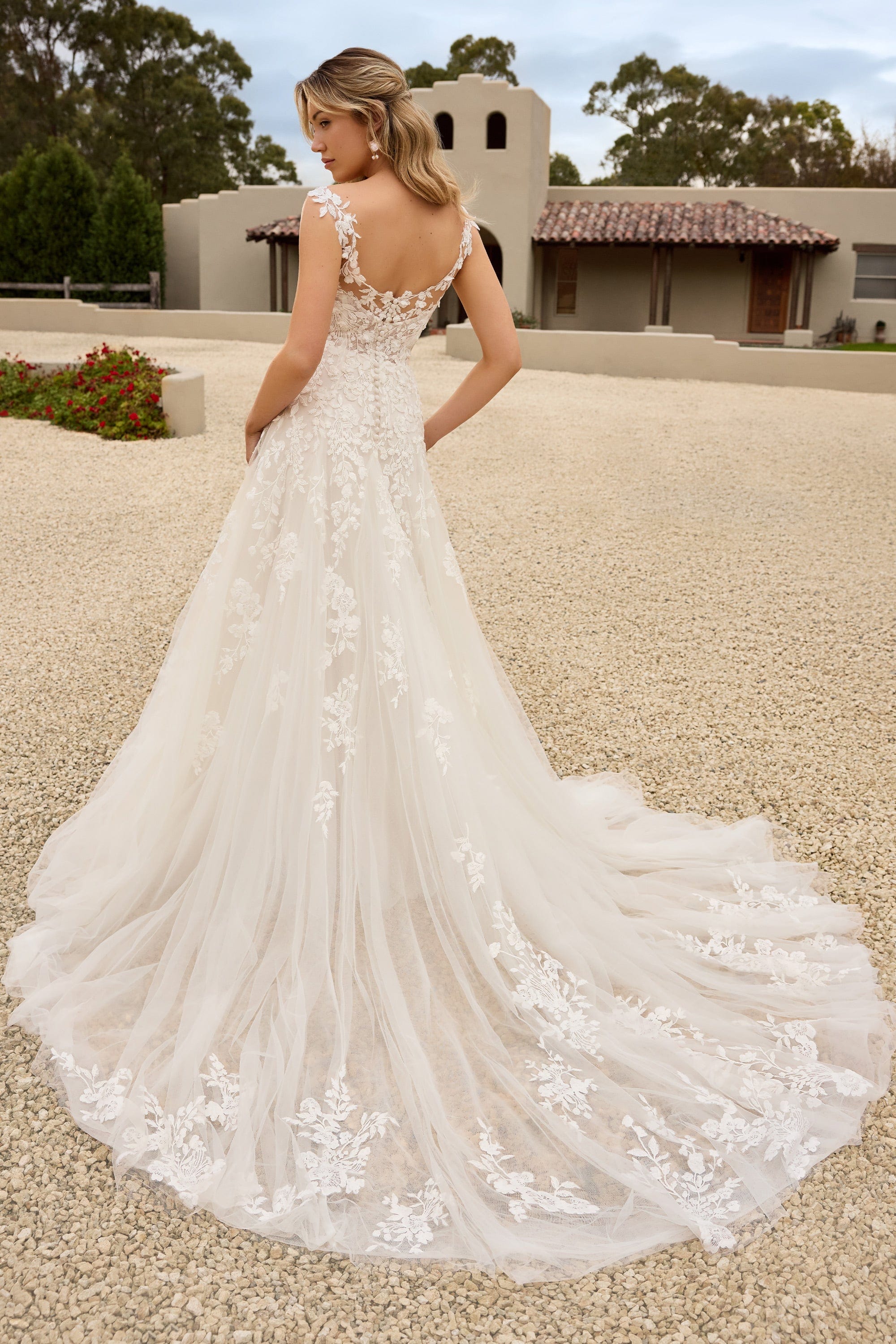 Sophia Tolli Wedding Dress Sophia Tolli: Y3151 - Kirabella