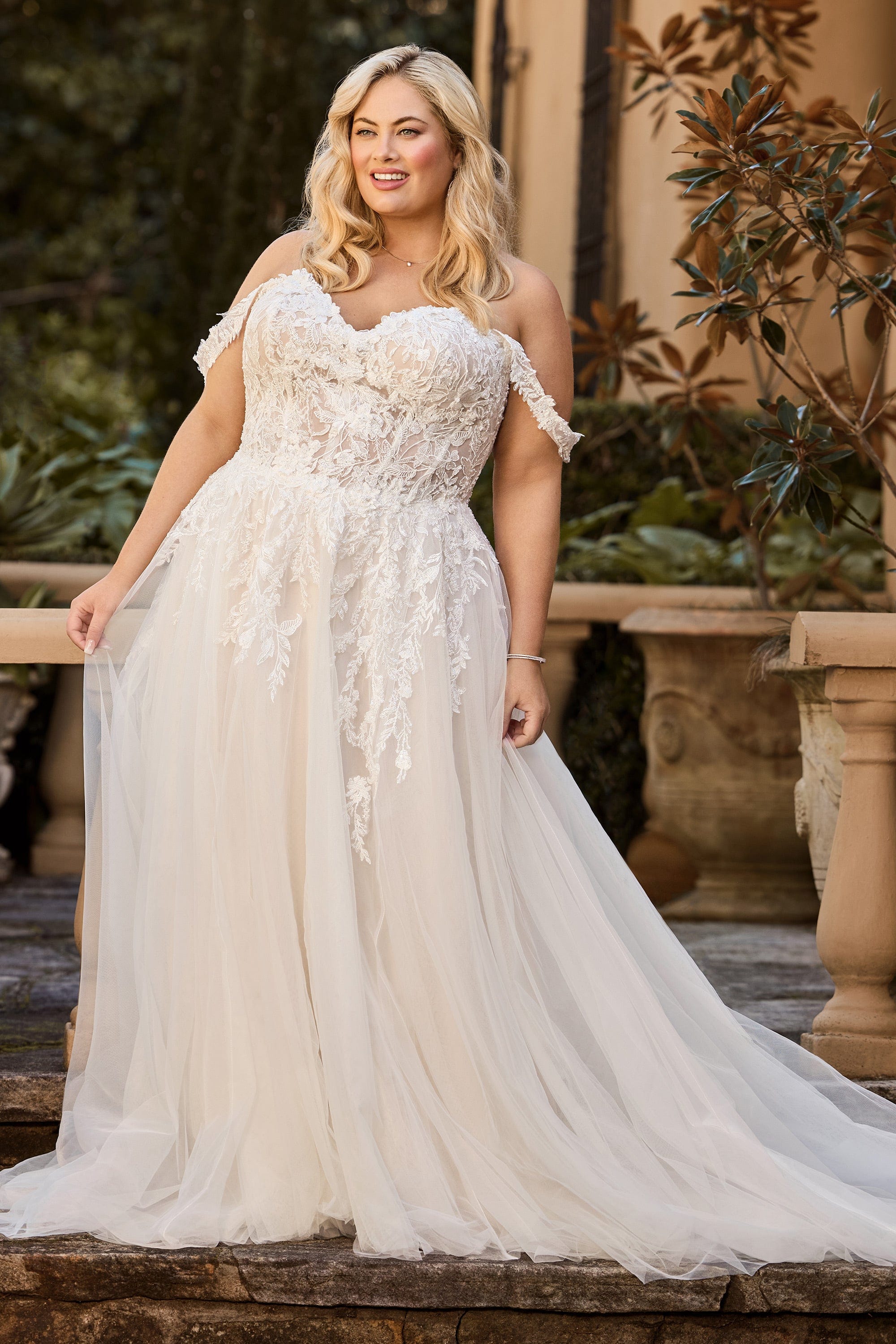 Sophia Tolli Wedding Dress Sophia Tolli: Y3153FI - Patrice