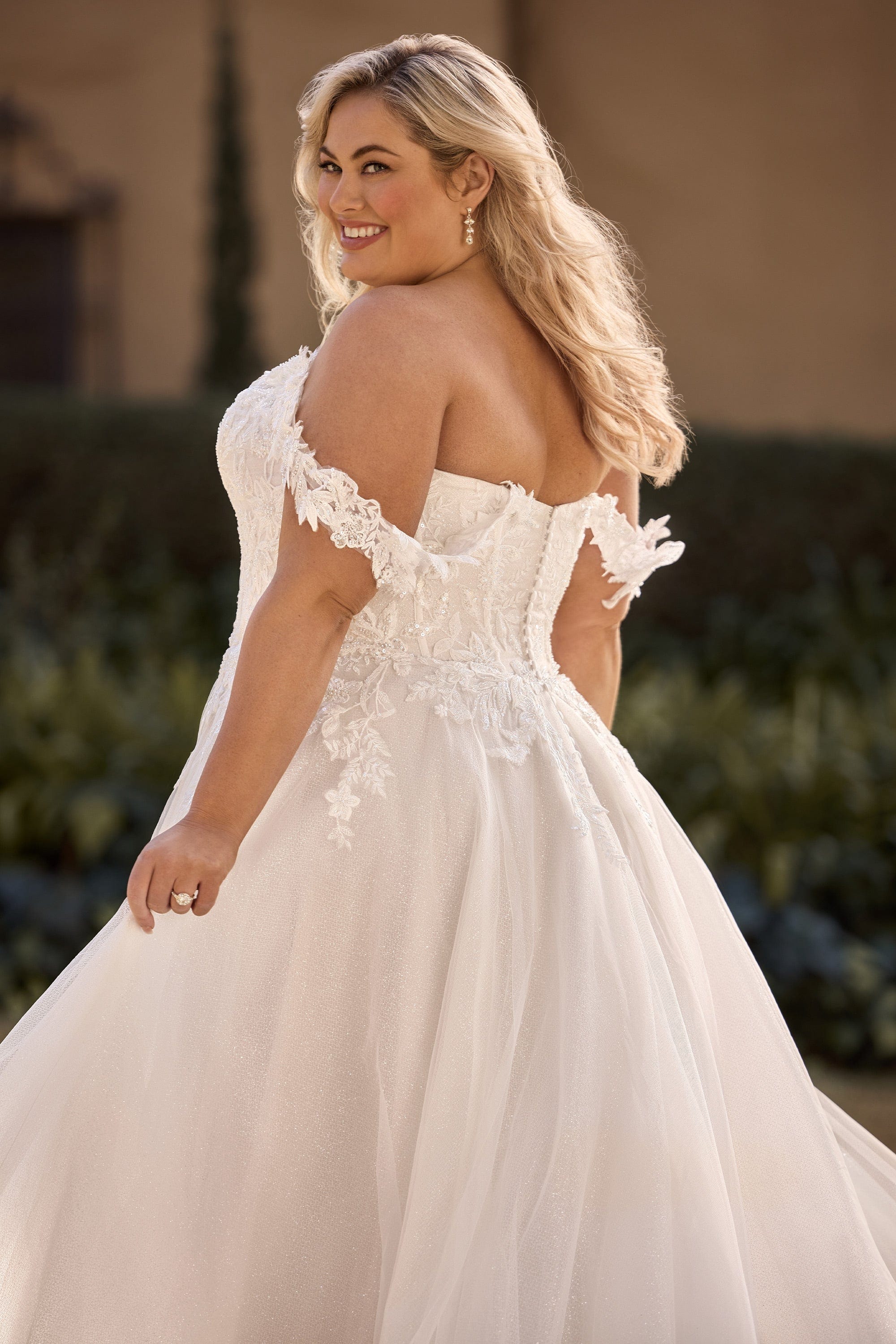 Sophia Tolli Wedding Dress Sophia Tolli: Y3157FI - Camille