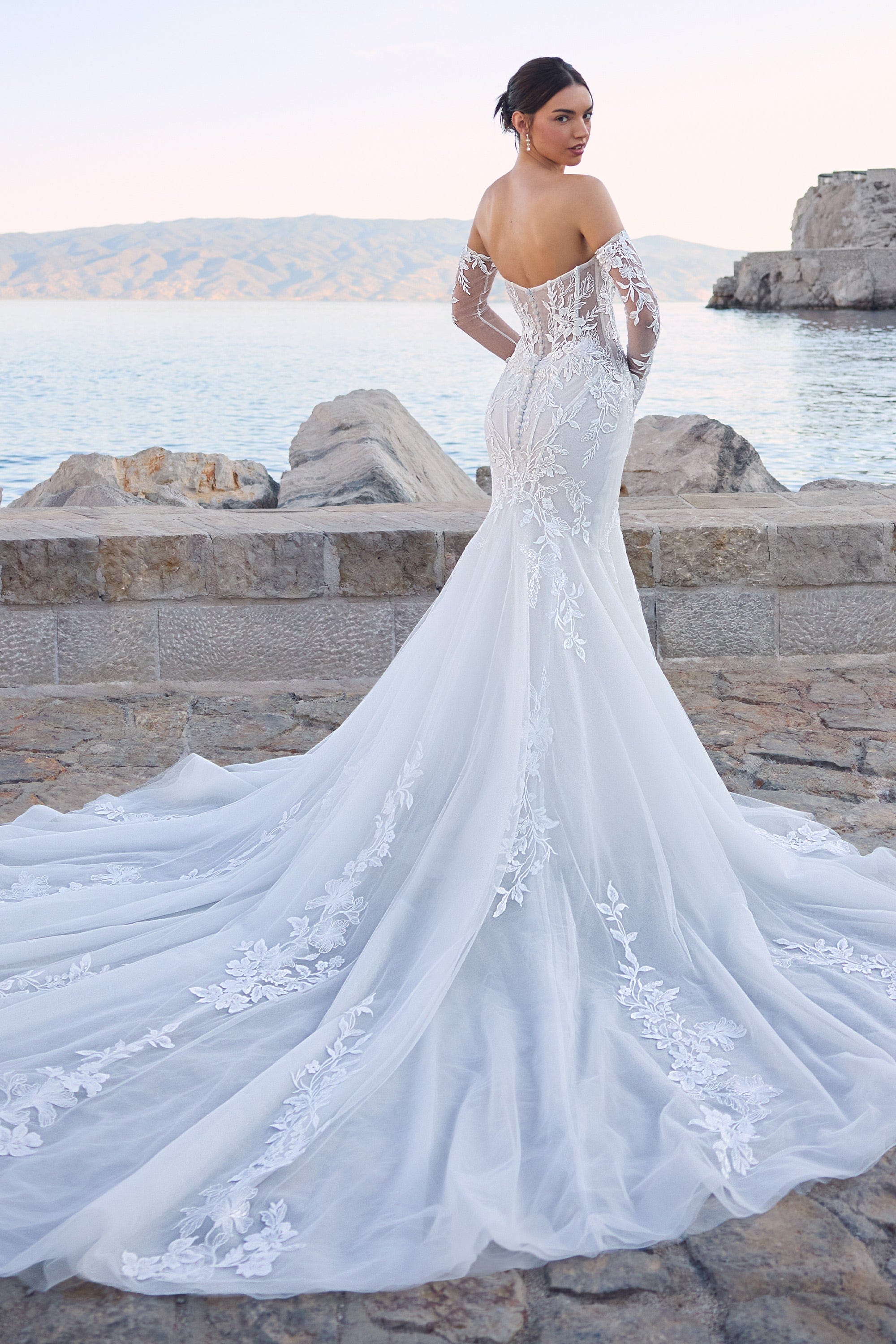 Sophia Tolli Wedding Dress Sophia Tolli: Y3185SL - Malibu