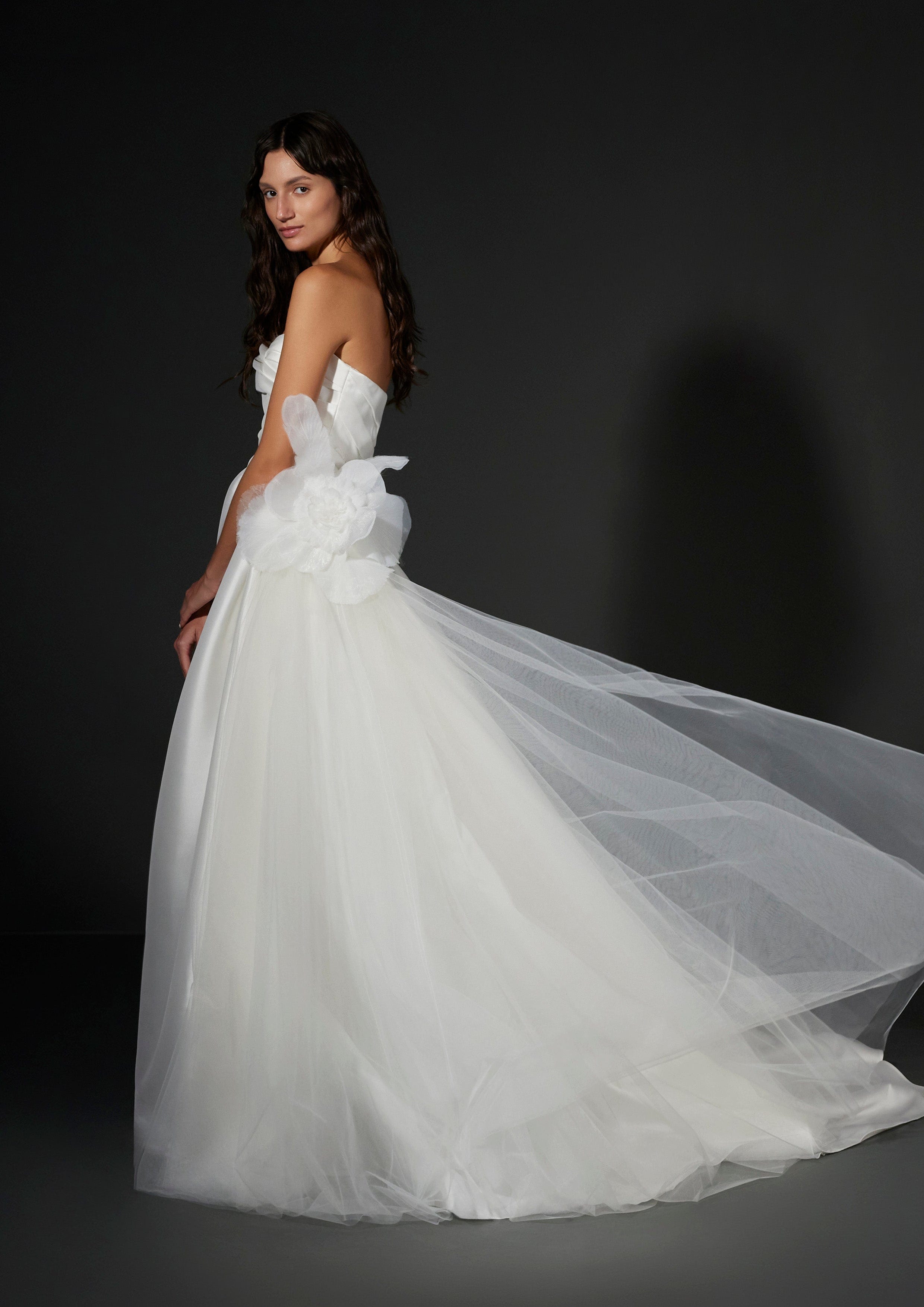 vera wang wedding dress cost Vera Wang: Satine