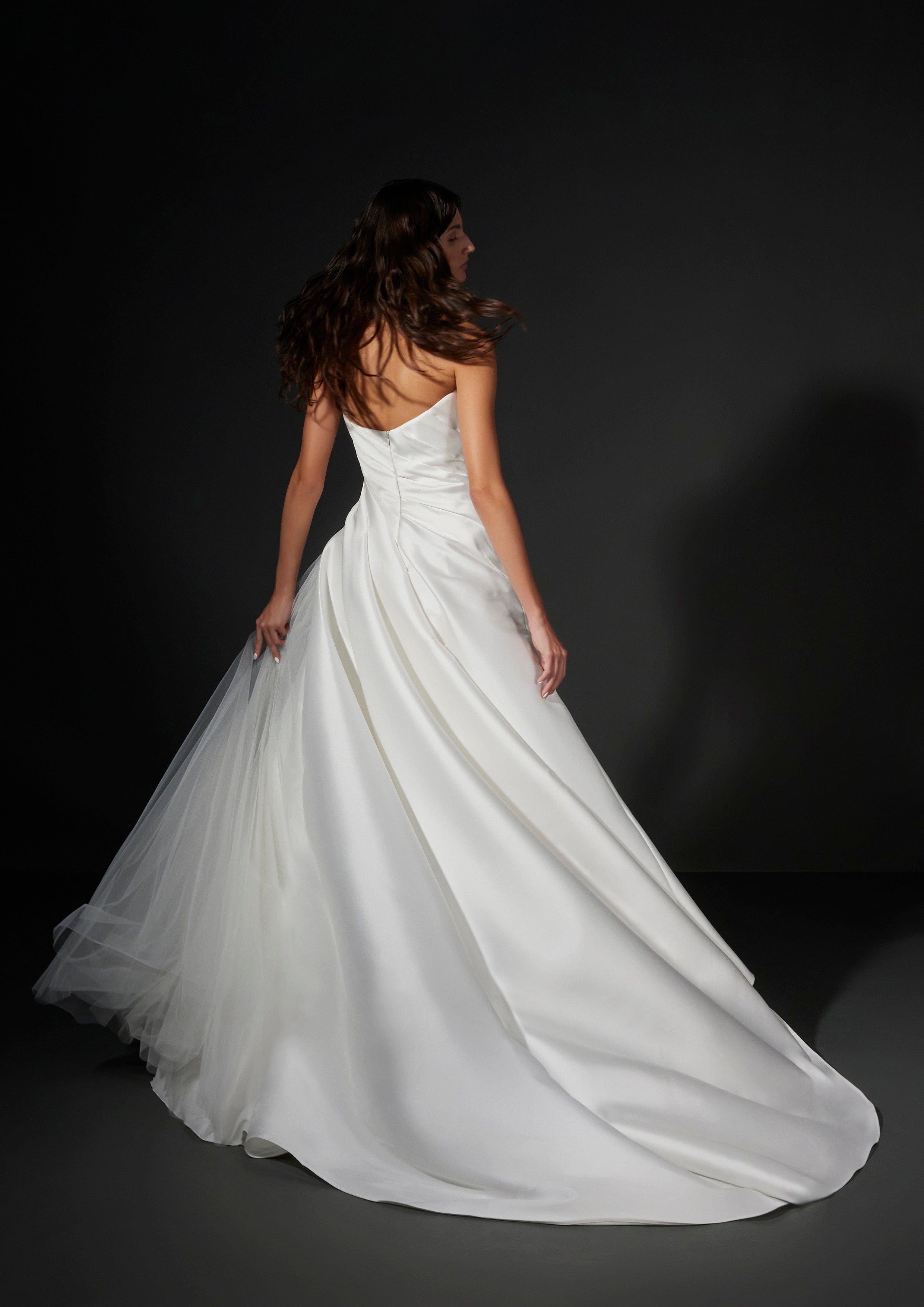 Vera Wang: Alixe Vera Wang: Alixe