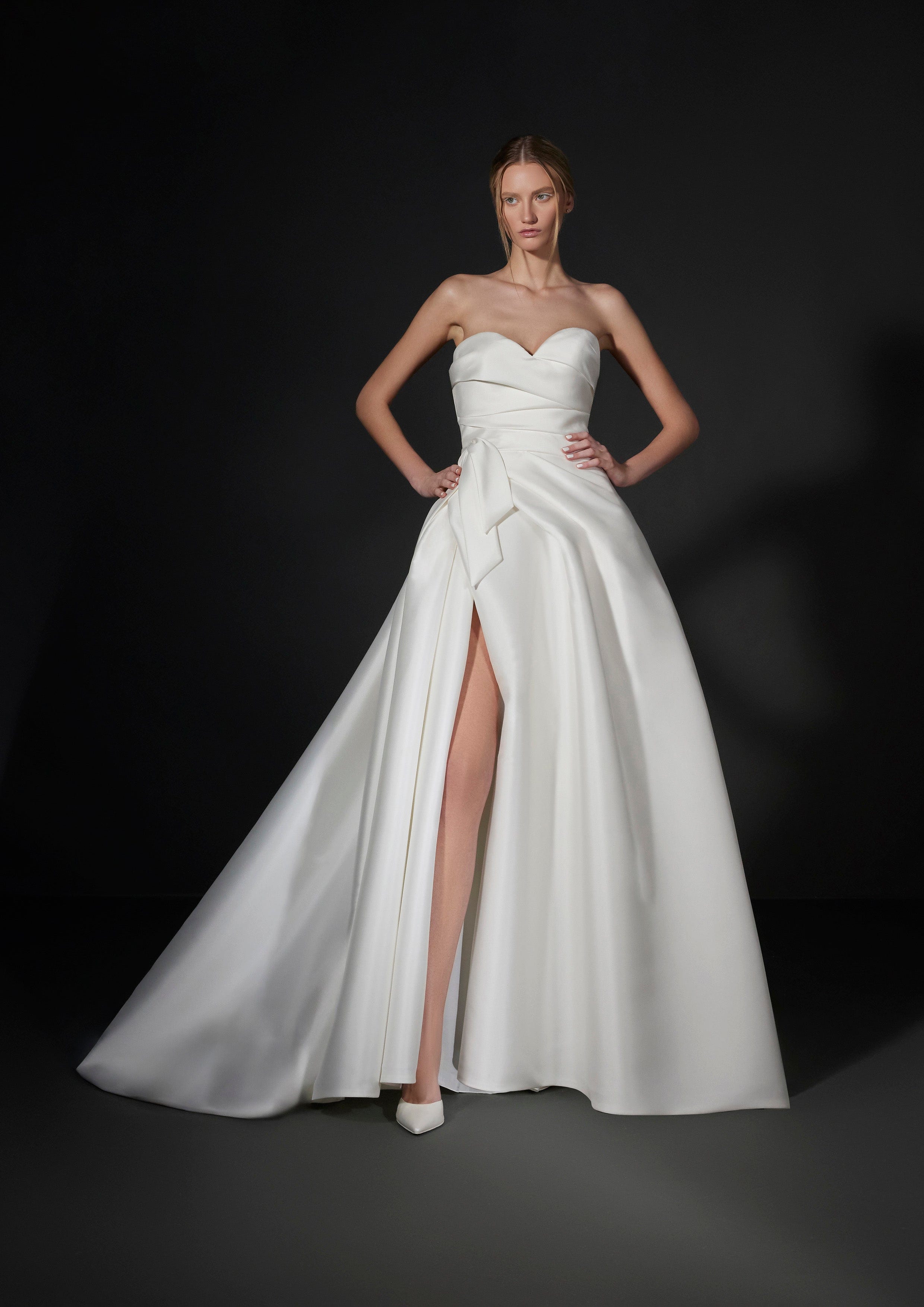 vera wang wedding dress cost Vera Wang: Jadeau