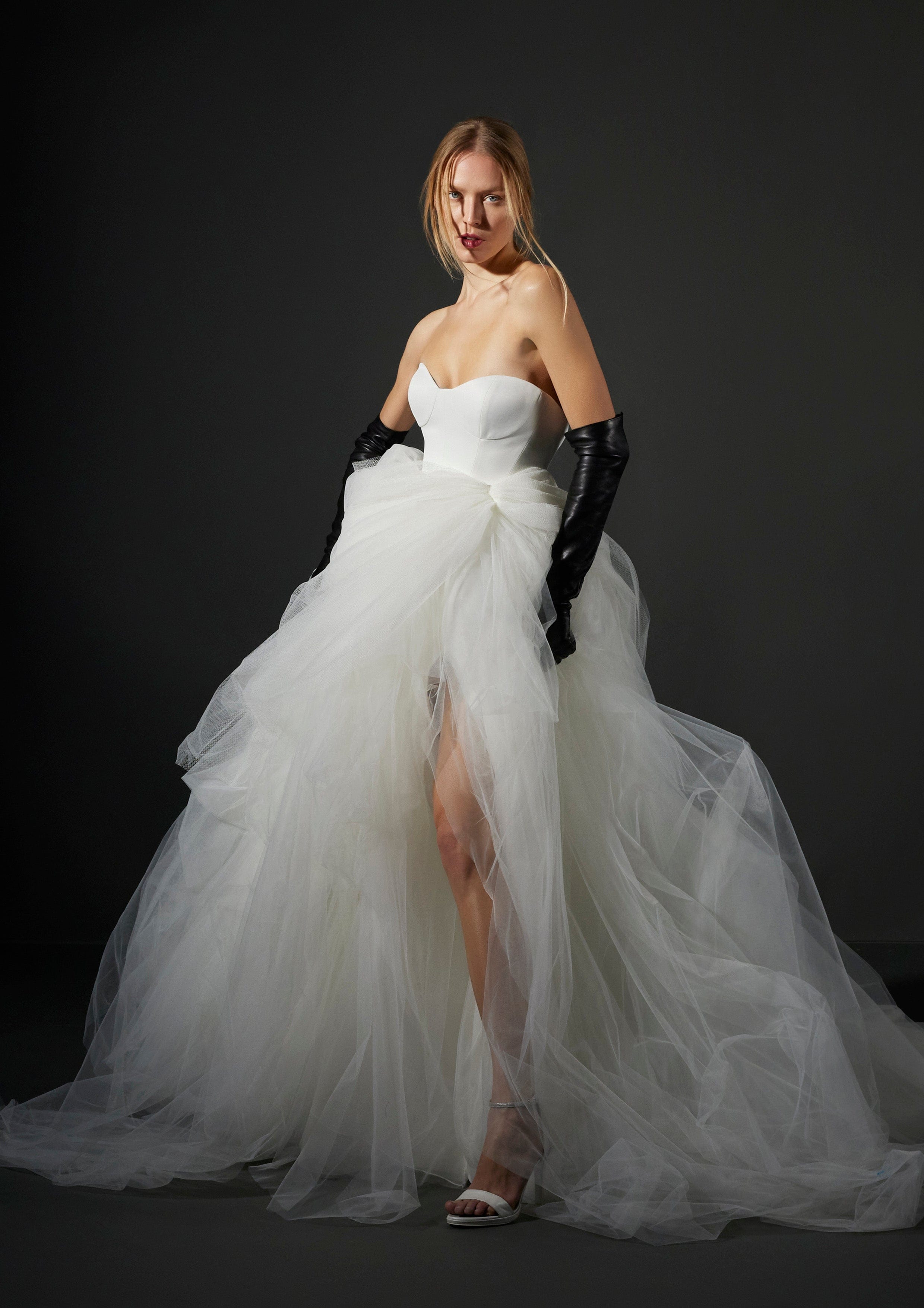 Vera Wang Cost Of A Wedding Dress Vera Wang Wedding Strapless
