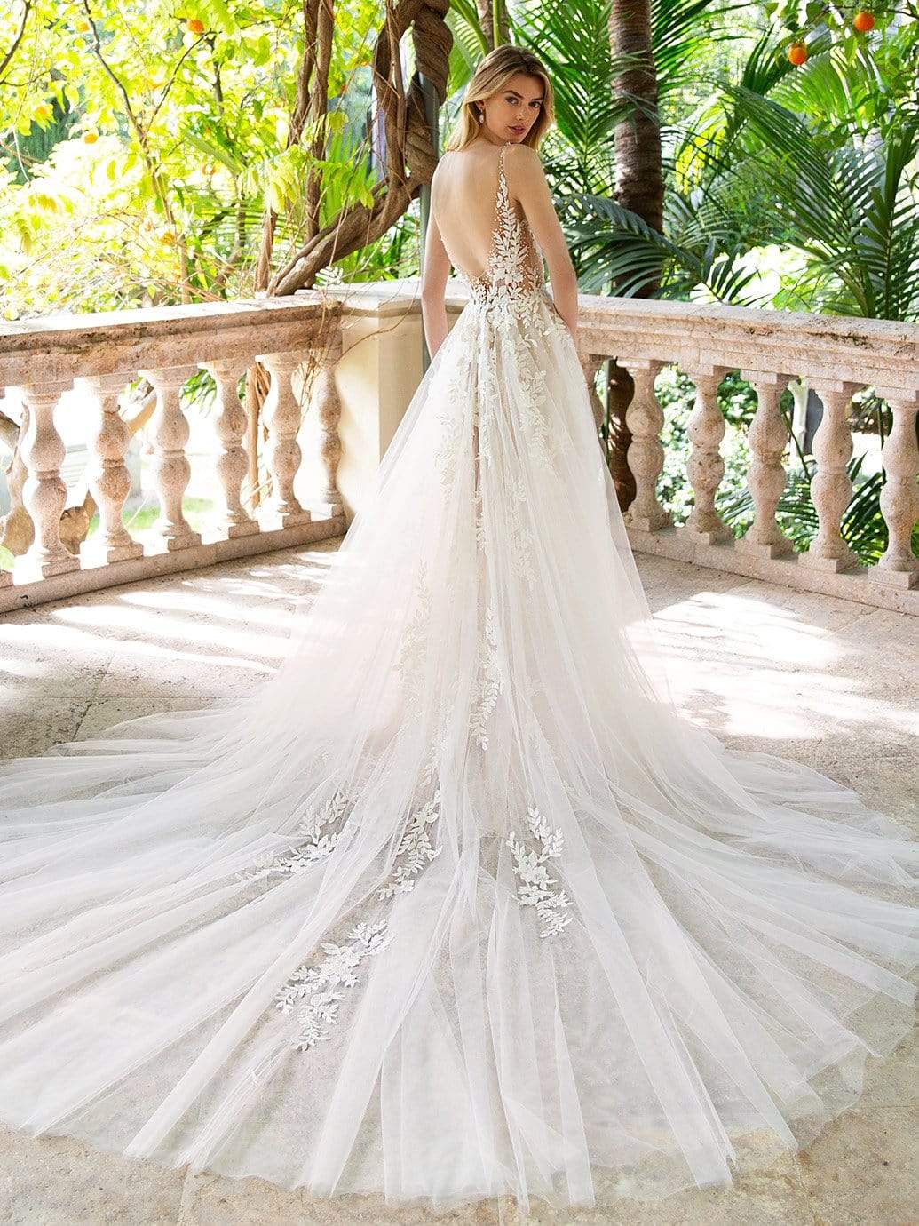 Enzoani Wedding Dress Enzoani Style: Riva