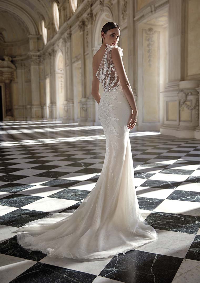 Pronovias prezzi on sale