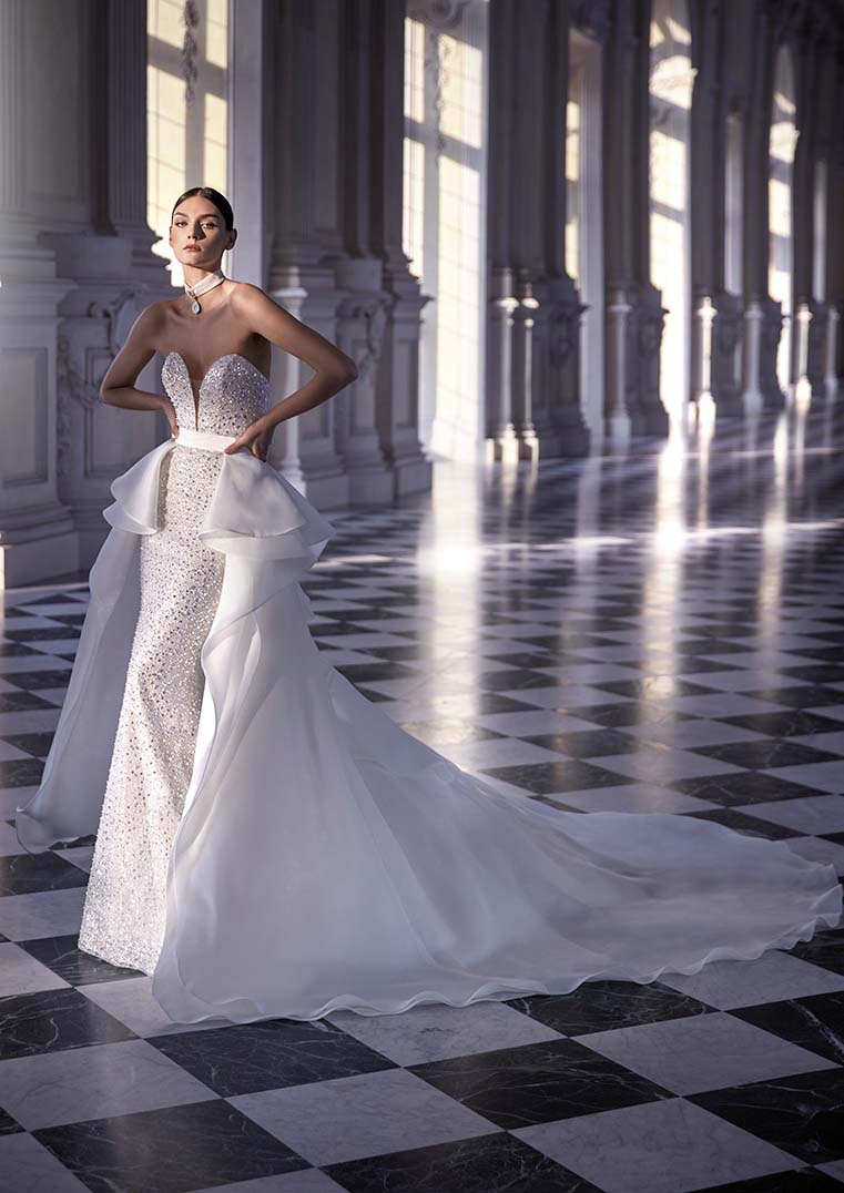 Pronovias Privee Wedding Dress Pronovias Privee: Ferrara