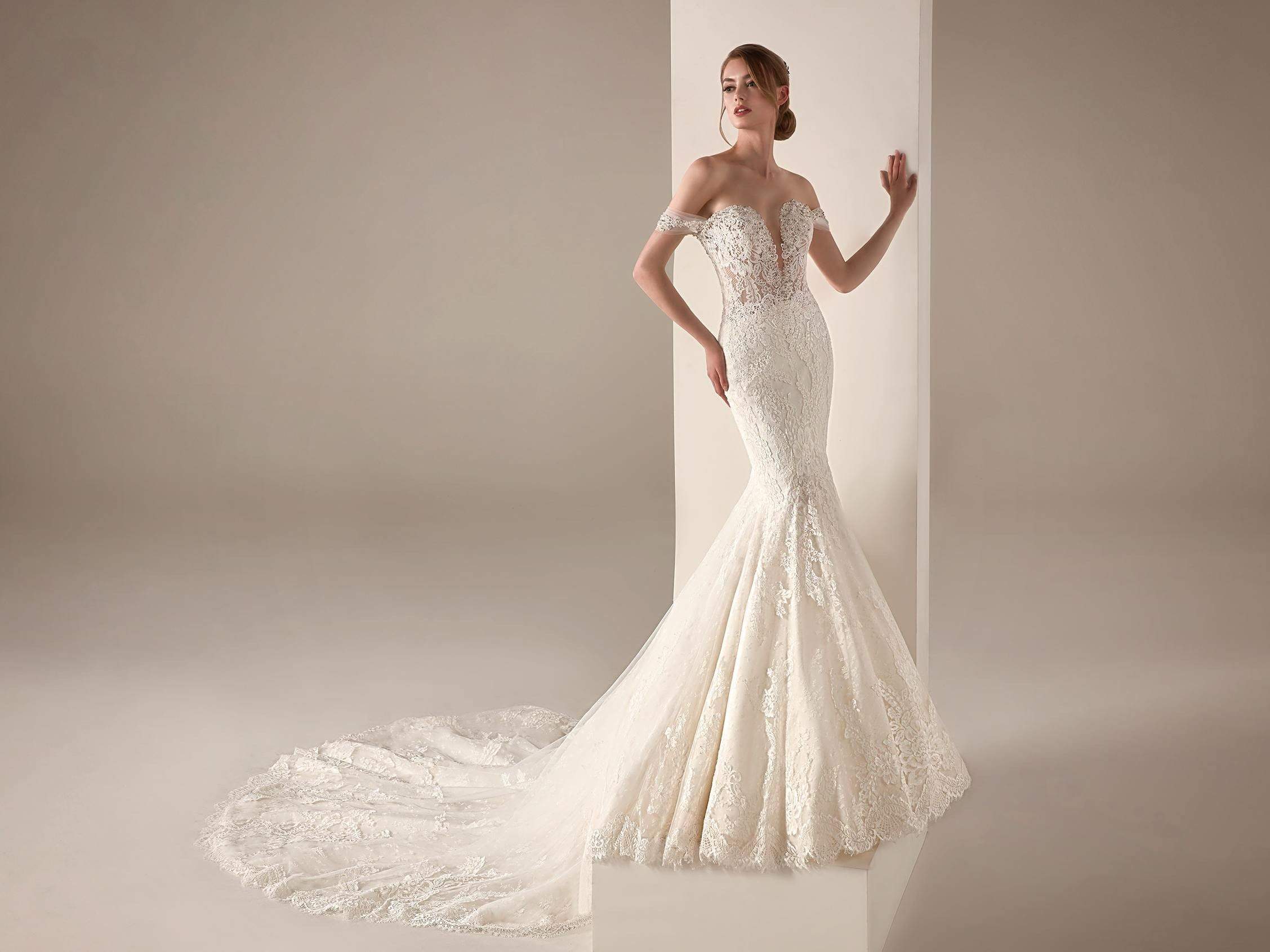 Imelda pronovias sale