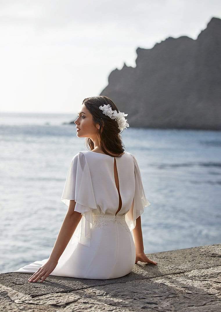 Pronovias avis new arrivals