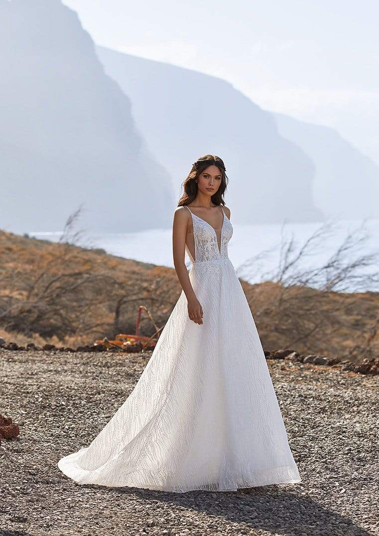 Pronovias Wedding Dress Pronovias: Dolores