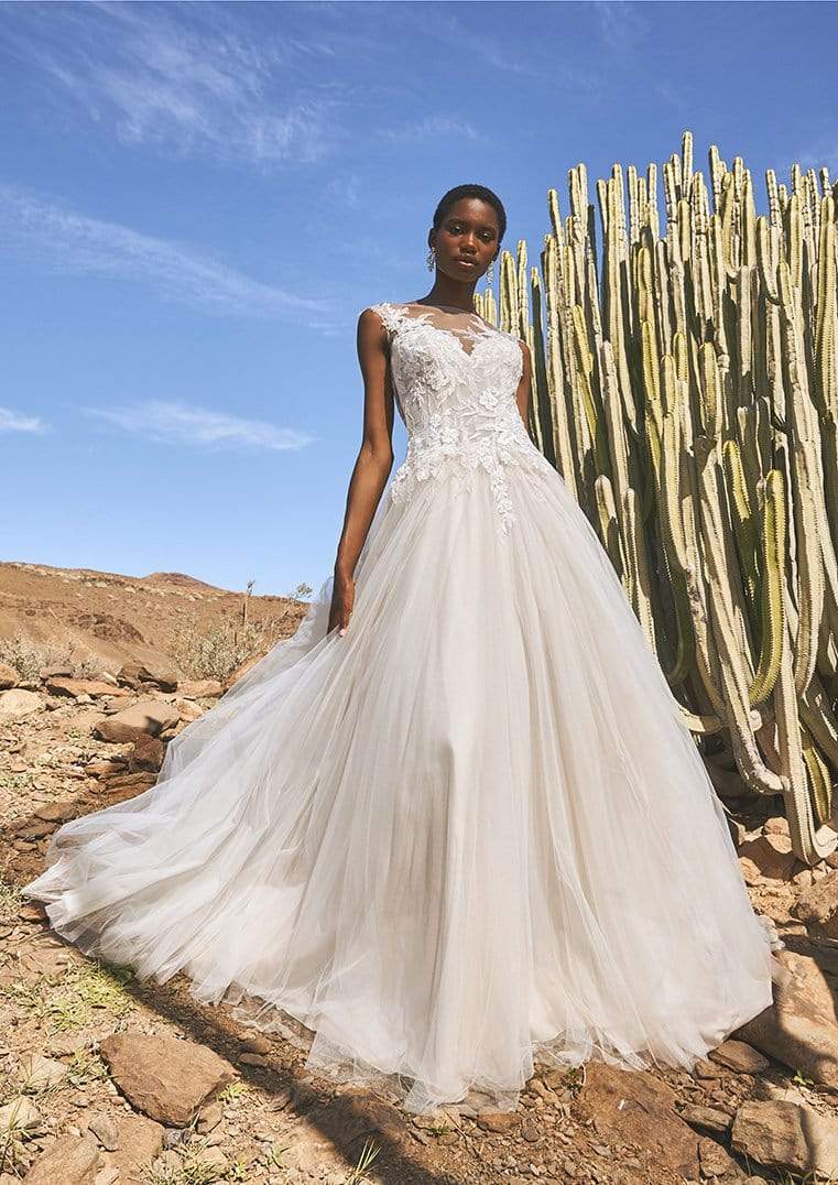 Pronovias Wedding Dress Pronovias: Doolin