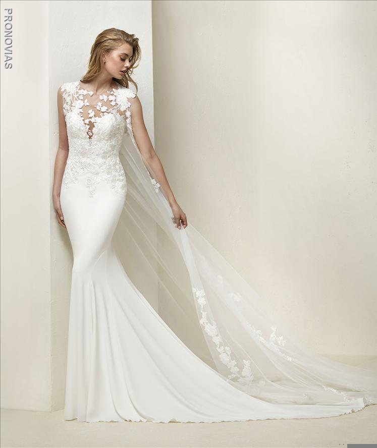 Pronovias Wedding Dress Pronovias: Drail