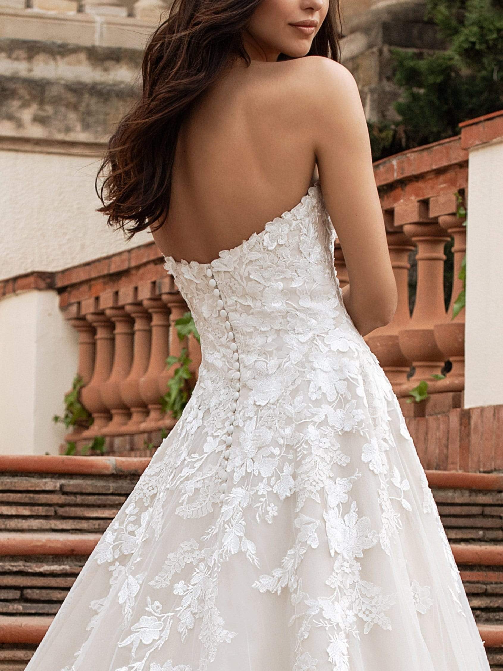 Pronovias Wedding Dress Pronovias: Elcira