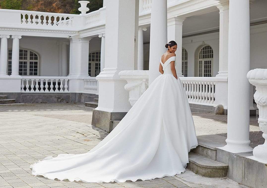 Prix robe mariée outlet pronovias