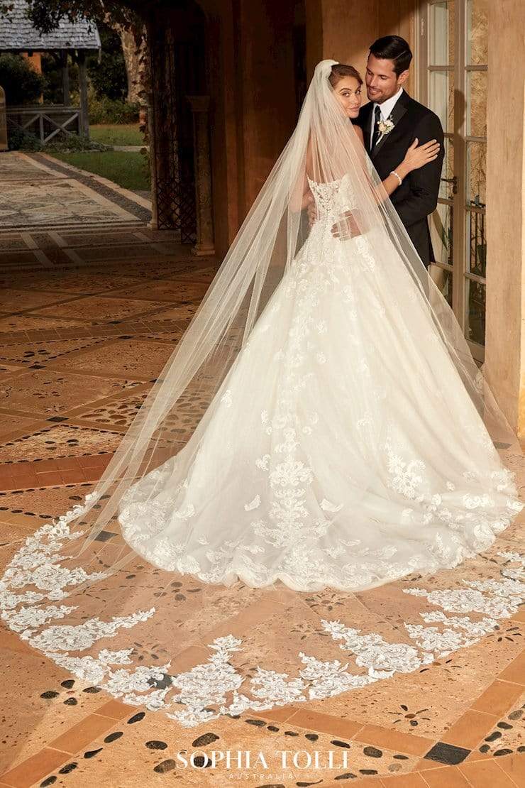 Sophia Tolli Wedding Dress Sophia Tolli: Y12024 - Alessandra