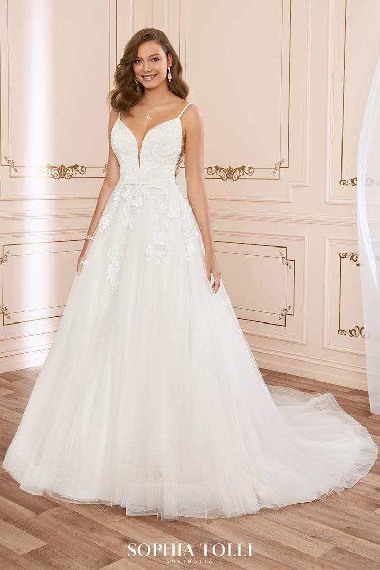 Sophia Tolli Wedding Dress Sophia Tolli: Y22041 - Aurora