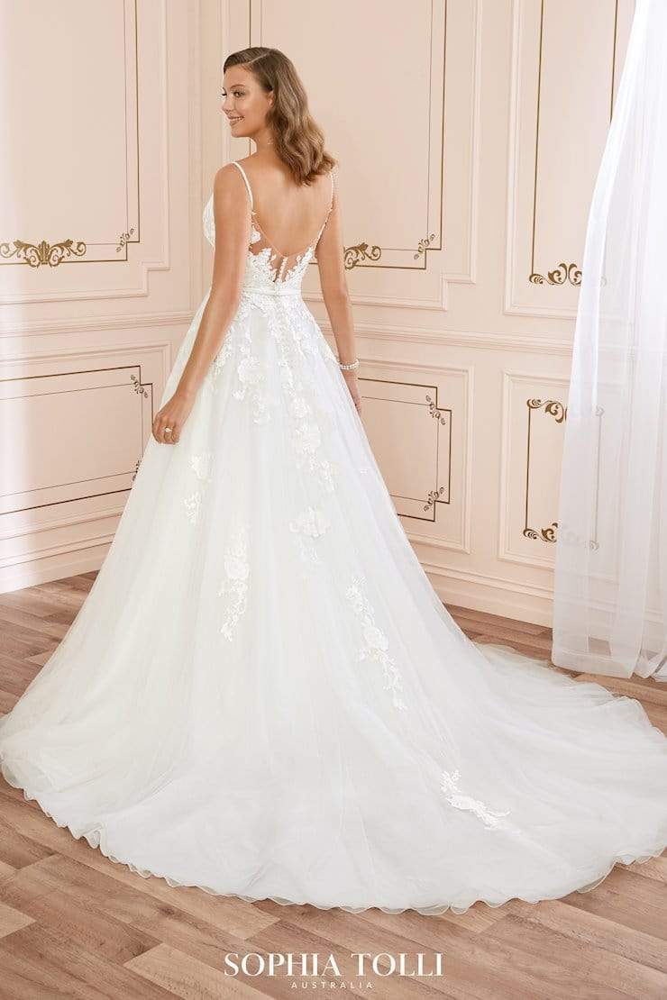 Sophia Tolli Wedding Dress Sophia Tolli: Y22041 - Aurora